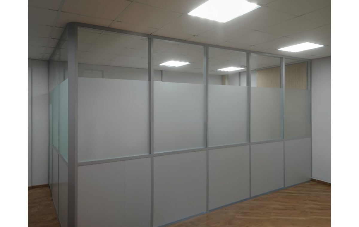 стеклянная входная дверь 1494