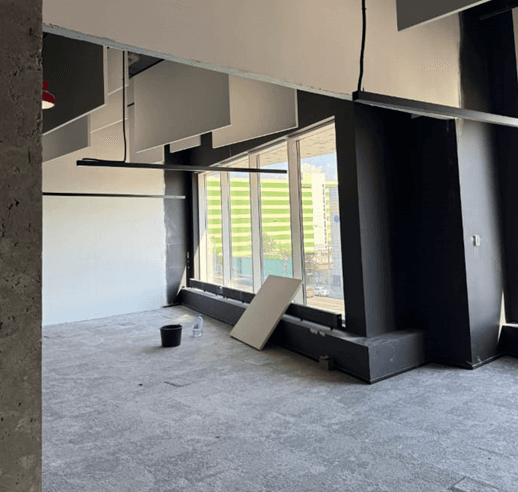 Офисные перегородки с дверьми на улице Авиаконструктора Сухого — фото объекта 2 из 4. Офисные перегородки с дверьми на улице Авиаконструктора Сухого, г. Москва, ул. Авиаконструктора Сухого, 2, к. 1 — фото 2