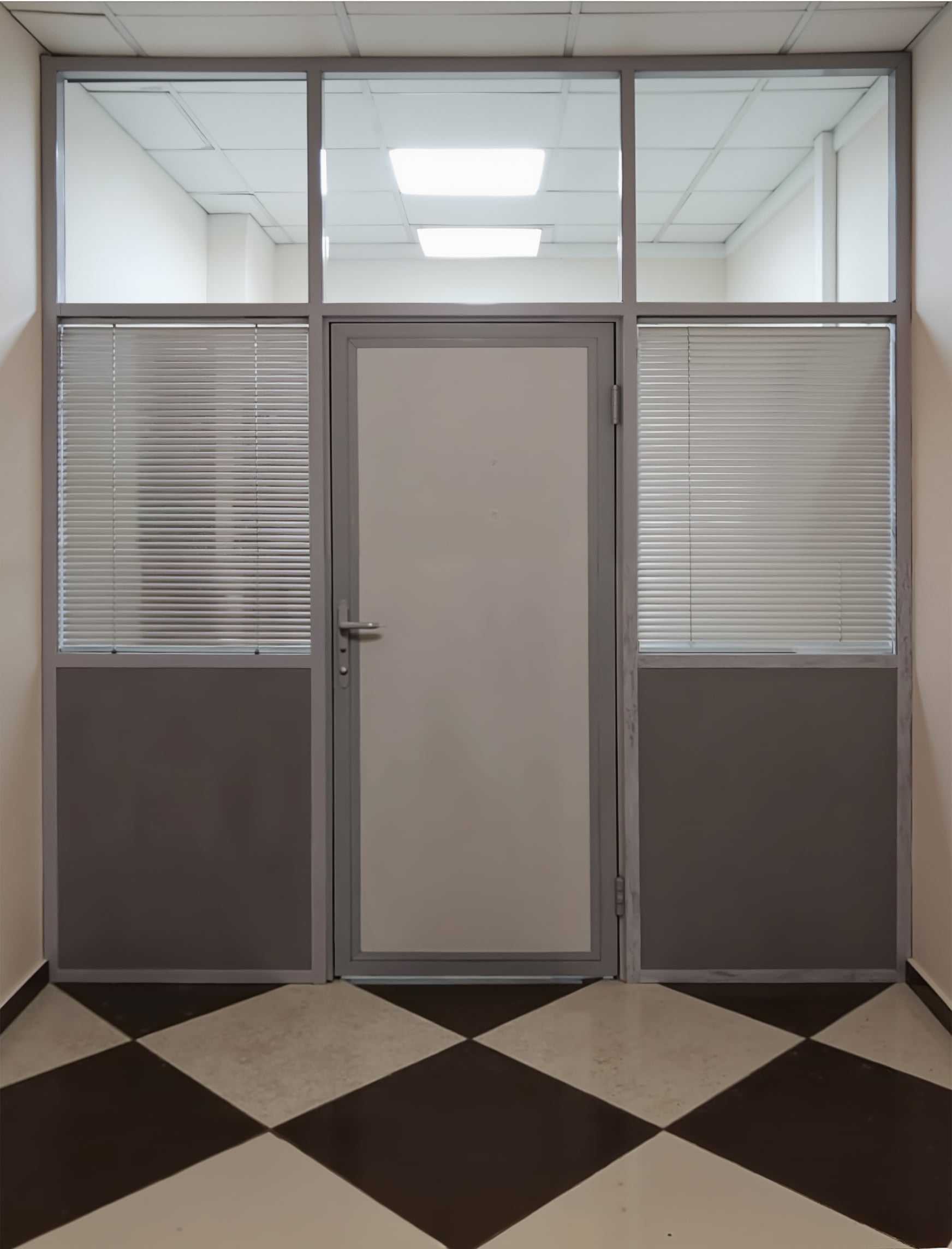 Комбинированные перегородки для офиса — сочетание стеклянных и глухих секций в интерьере. Комбинированные перегородки из стекла и глухих панелей